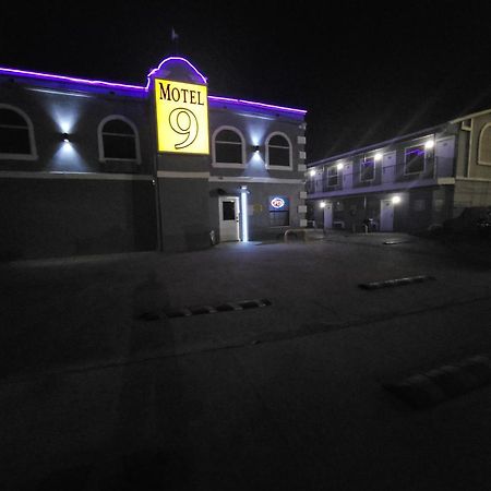 Motel 9 Laredo Ngoại thất bức ảnh